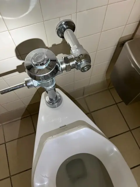 Fixture installation and repair for Garbage Disposal in Randol Mill